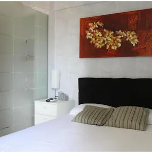 Apartamento Flat Ed. Biarritz Setor Hoteleiro Norte 615, Brasília